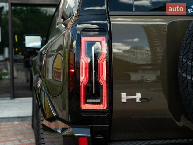 Зелений ДжіЕмСі Hummer EV SUV, об'ємом двигуна 0 л та пробігом 1 тис. км за 115000 $, фото 10 на Automoto.ua