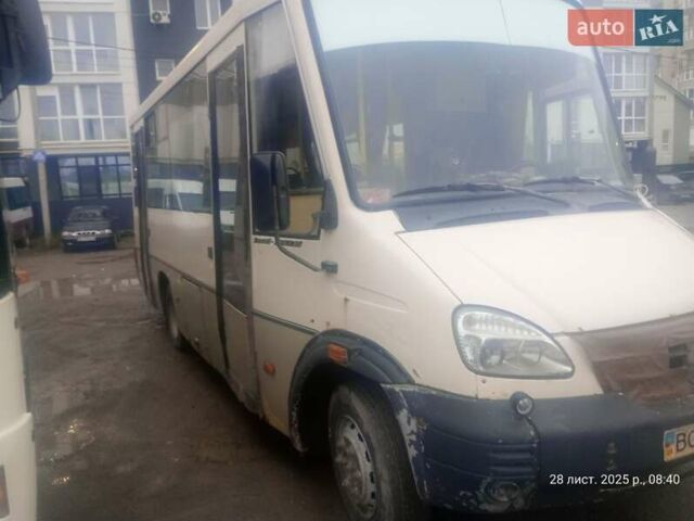 Бежевый ГалАЗ 3207, объемом двигателя 3.97 л и пробегом 500 тыс. км за 9000 $, фото 3 на Automoto.ua