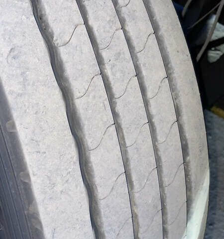 Зеленый ГалАЗ 3207, объемом двигателя 4.7 л и пробегом 370 тыс. км за 4500 $, фото 10 на Automoto.ua