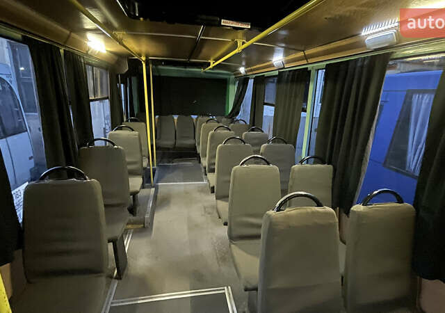 Зеленый ГалАЗ 3207, объемом двигателя 4.7 л и пробегом 370 тыс. км за 4500 $, фото 7 на Automoto.ua