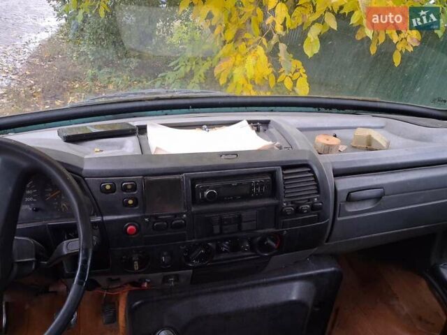 Зеленый ГалАЗ 3207, объемом двигателя 3.97 л и пробегом 700 тыс. км за 5100 $, фото 6 на Automoto.ua