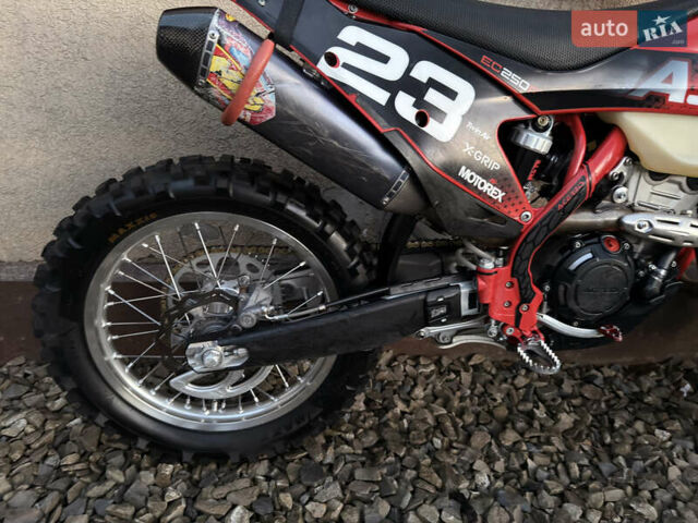 Гас гас ЄЦ, об'ємом двигуна 0.25 л та пробігом 1 тис. км за 7499 $, фото 11 на Automoto.ua