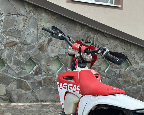 Гас гас EC 300, об'ємом двигуна 0 л та пробігом 1 тис. км за 7400 $, фото 4 на Automoto.ua