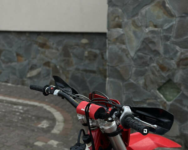 Гас гас EC 300, об'ємом двигуна 0 л та пробігом 1 тис. км за 7400 $, фото 7 на Automoto.ua