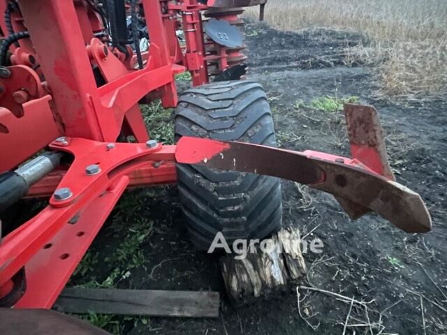 Красный Гаспардо Другая, объемом двигателя 0 л и пробегом 0 тыс. км за 75710 $, фото 2 на Automoto.ua