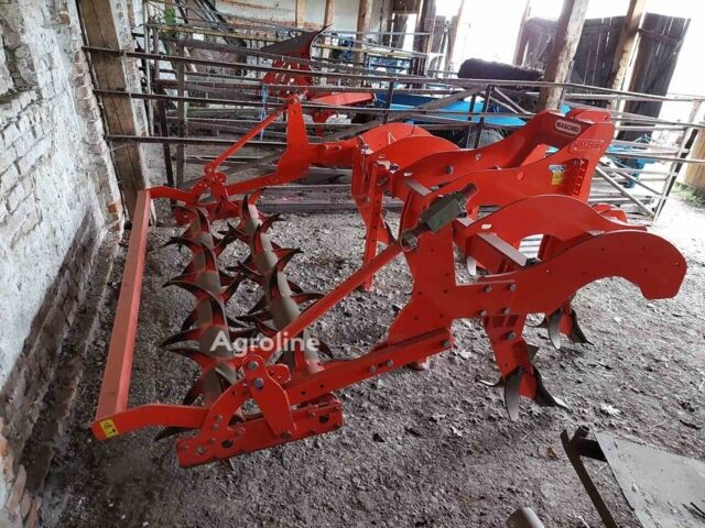 Красный Гаспардо Другая, объемом двигателя 0 л и пробегом 0 тыс. км за 9162 $, фото 1 на Automoto.ua