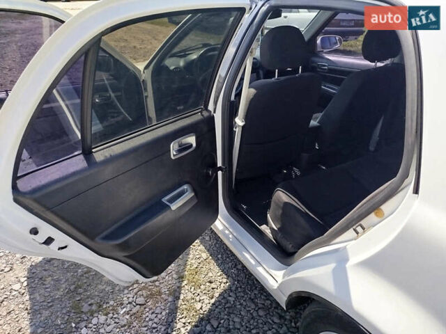 Белый Джили ЦК-2, объемом двигателя 1.5 л и пробегом 82 тыс. км за 2300 $, фото 10 на Automoto.ua