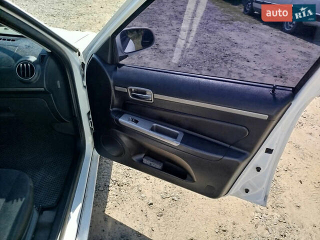 Білий Джилі ЦК-2, об'ємом двигуна 1.5 л та пробігом 85 тис. км за 2100 $, фото 16 на Automoto.ua