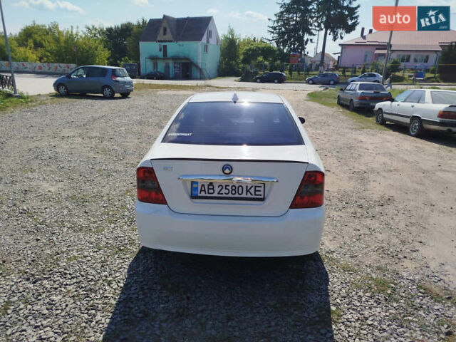 Білий Джилі ЦК-2, об'ємом двигуна 1.5 л та пробігом 85 тис. км за 2100 $, фото 4 на Automoto.ua