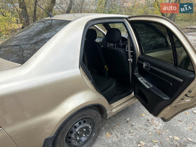 Бежевий Джилі ЦК-2, об'ємом двигуна 1.5 л та пробігом 31 тис. км за 3500 $, фото 1 на Automoto.ua