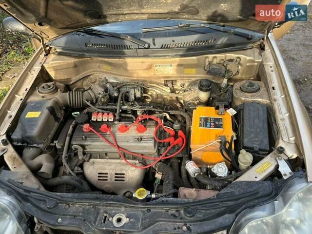 Жовтий Джилі ЦК-2, об'ємом двигуна 1.5 л та пробігом 143 тис. км за 1530 $, фото 4 на Automoto.ua