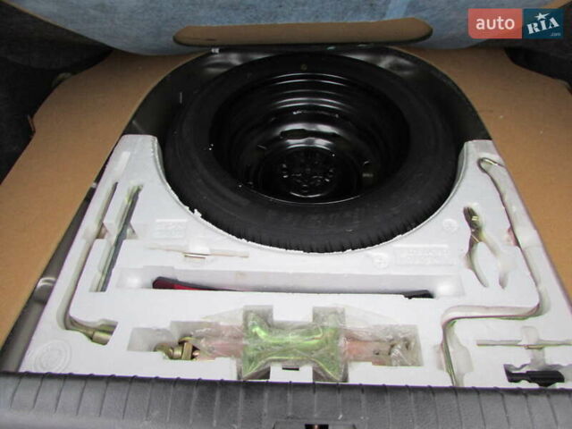 Желтый Джили ЦК-2, объемом двигателя 1.5 л и пробегом 27 тыс. км за 3400 $, фото 10 на Automoto.ua