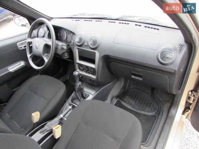 Желтый Джили ЦК-2, объемом двигателя 1.5 л и пробегом 27 тыс. км за 3400 $, фото 14 на Automoto.ua