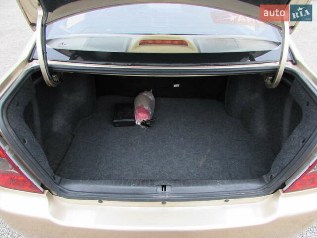 Желтый Джили ЦК-2, объемом двигателя 1.5 л и пробегом 27 тыс. км за 3400 $, фото 9 на Automoto.ua