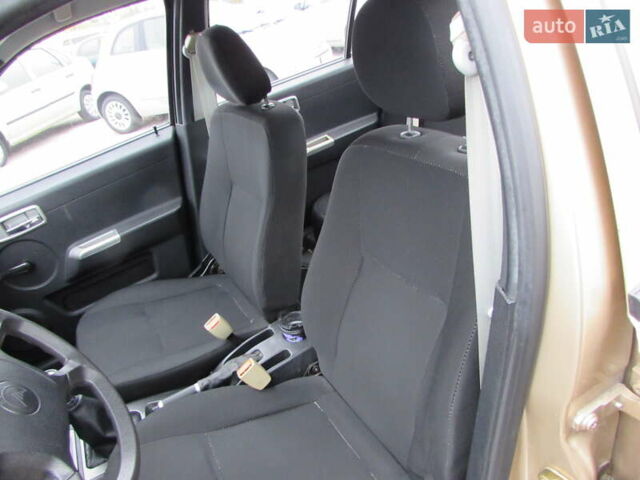 Желтый Джили ЦК-2, объемом двигателя 1.5 л и пробегом 27 тыс. км за 3400 $, фото 7 на Automoto.ua