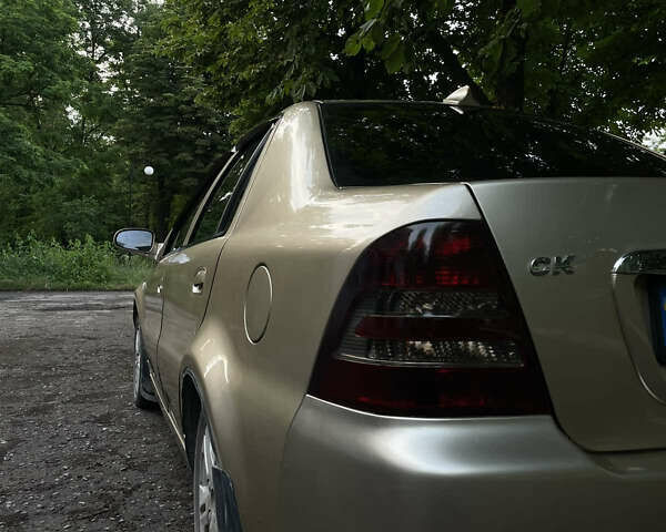 Жовтий Джилі ЦК-2, об'ємом двигуна 1.5 л та пробігом 143 тис. км за 2250 $, фото 3 на Automoto.ua