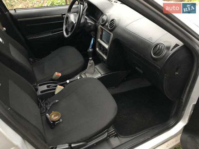 Серый Джили ЦК-2, объемом двигателя 1.5 л и пробегом 200 тыс. км за 2000 $, фото 5 на Automoto.ua