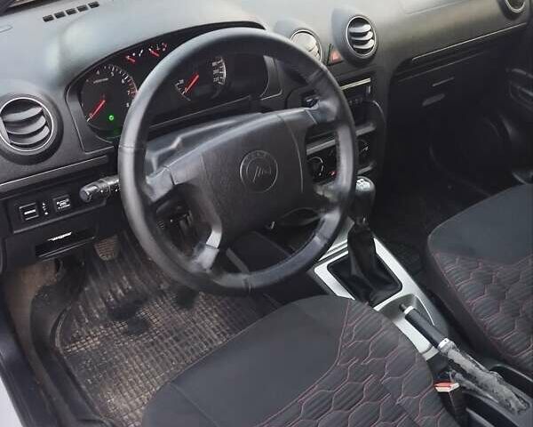 Сірий Джилі ЦК-2, об'ємом двигуна 1.5 л та пробігом 127 тис. км за 2050 $, фото 4 на Automoto.ua