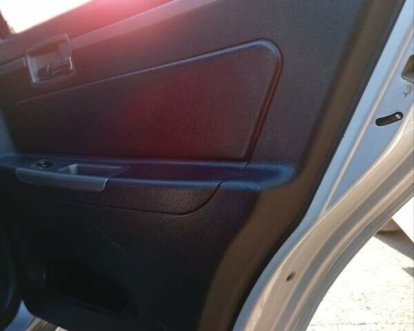 Сірий Джилі ЦК-2, об'ємом двигуна 1.5 л та пробігом 69 тис. км за 2600 $, фото 4 на Automoto.ua