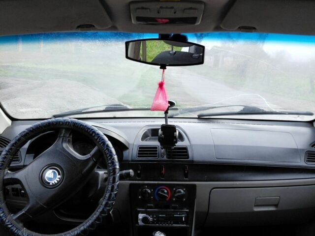 Белый Джили ЦК, объемом двигателя 1.3 л и пробегом 230 тыс. км за 1539 $, фото 3 на Automoto.ua