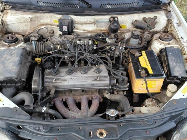 Белый Джили ЦК, объемом двигателя 1.3 л и пробегом 230 тыс. км за 1539 $, фото 5 на Automoto.ua