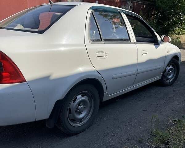 Белый Джили ЦК, объемом двигателя 1.5 л и пробегом 71 тыс. км за 3500 $, фото 1 на Automoto.ua