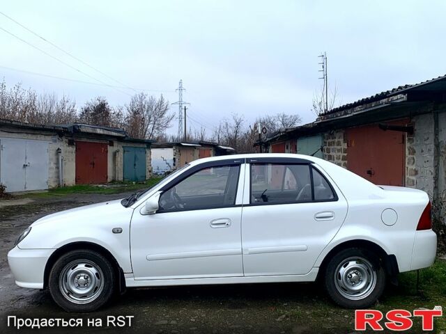 Белый Джили ЦК, объемом двигателя 1.5 л и пробегом 0 тыс. км за 2999 $, фото 1 на Automoto.ua