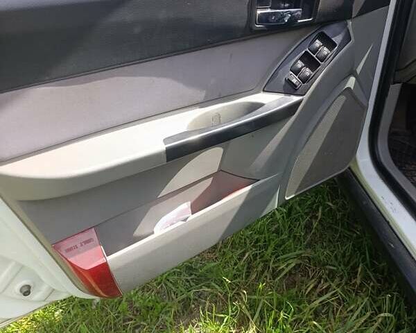 Білий Джилі ЦК, об'ємом двигуна 1.5 л та пробігом 97 тис. км за 1600 $, фото 15 на Automoto.ua