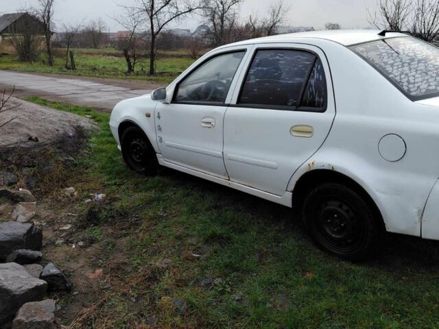 Білий Джилі ЦК, об'ємом двигуна 1.3 л та пробігом 230 тис. км за 1539 $, фото 2 на Automoto.ua