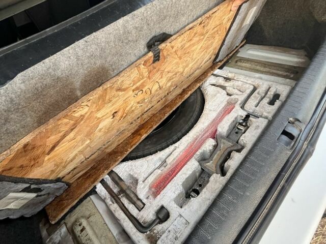 Білий Джилі ЦК, об'ємом двигуна 1.5 л та пробігом 146 тис. км за 2100 $, фото 9 на Automoto.ua