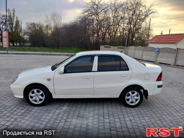 Белый Джили ЦК, объемом двигателя 1.5 л и пробегом 114 тыс. км за 2600 $, фото 3 на Automoto.ua