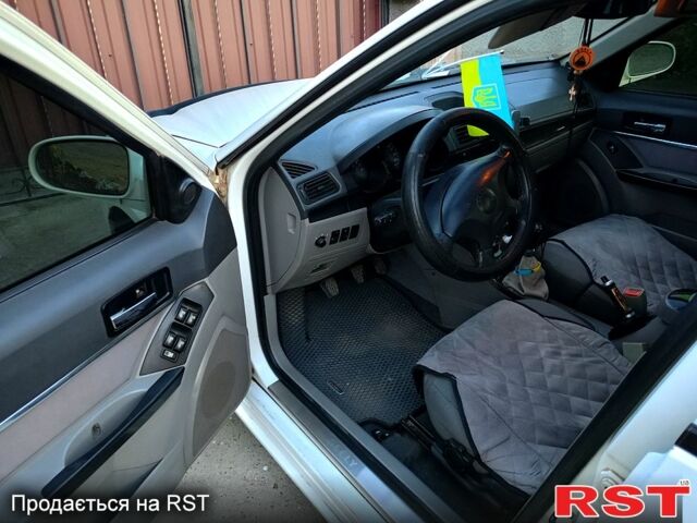 Белый Джили ЦК, объемом двигателя 1.5 л и пробегом 118 тыс. км за 2500 $, фото 1 на Automoto.ua