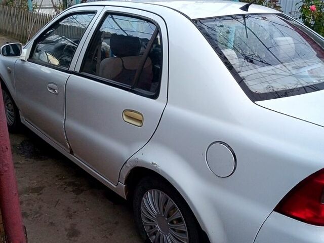 Белый Джили ЦК, объемом двигателя 1.5 л и пробегом 0 тыс. км за 1100 $, фото 3 на Automoto.ua