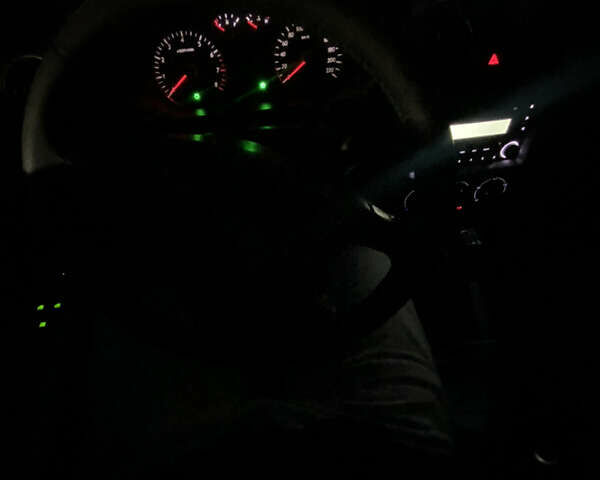 Білий Джилі ЦК, об'ємом двигуна 1.5 л та пробігом 182 тис. км за 3300 $, фото 9 на Automoto.ua