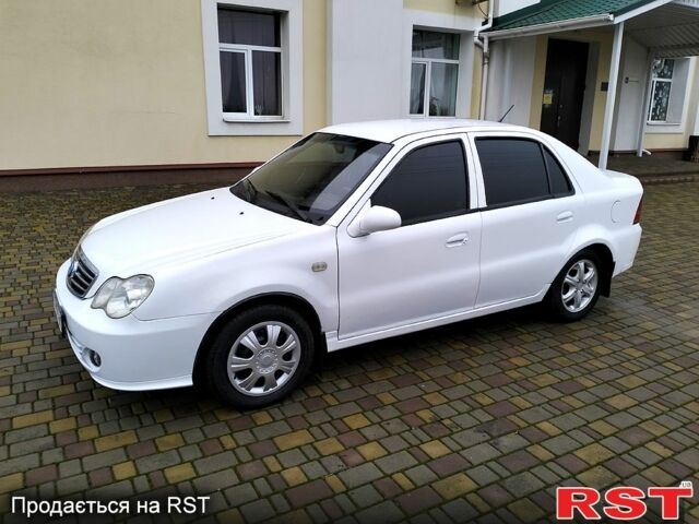 Белый Джили ЦК, объемом двигателя 1.5 л и пробегом 200 тыс. км за 2200 $, фото 5 на Automoto.ua