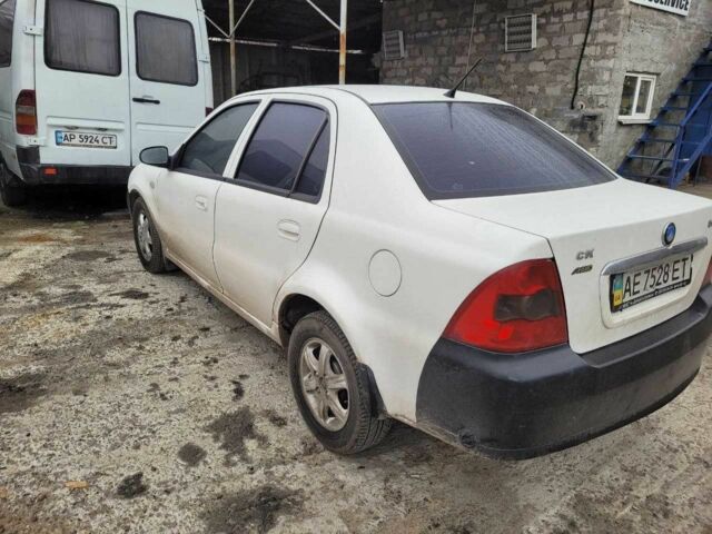 Білий Джилі ЦК, об'ємом двигуна 1.5 л та пробігом 139 тис. км за 1000 $, фото 4 на Automoto.ua