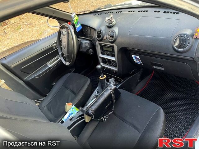 Джилі ЦК 2011 у Червоноград на Automoto.ua Білий Джилі ЦК, об'ємом двигуна 1.5 л та пробігом 275 тис. км за 1900 $, фото 5 на Automoto.ua