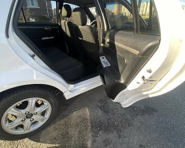 Білий Джилі ЦК, об'ємом двигуна 1.5 л та пробігом 182 тис. км за 3300 $, фото 5 на Automoto.ua