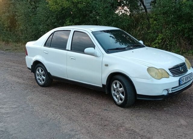 Білий Джилі ЦК, об'ємом двигуна 1.5 л та пробігом 230 тис. км за 1369 $, фото 8 на Automoto.ua