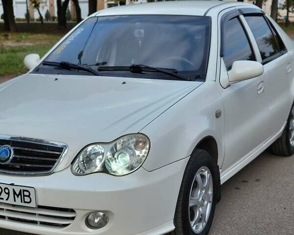 Білий Джилі ЦК, об'ємом двигуна 1.5 л та пробігом 135 тис. км за 3200 $, фото 5 на Automoto.ua