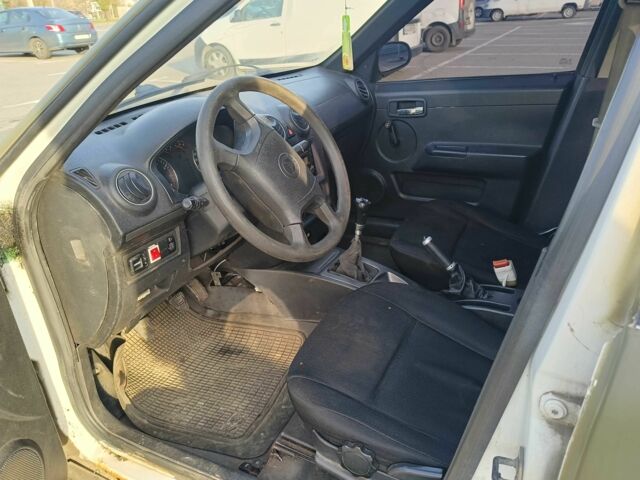 Белый Джили ЦК, объемом двигателя 1.5 л и пробегом 300 тыс. км за 950 $, фото 15 на Automoto.ua