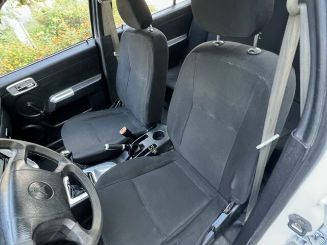 Белый Джили ЦК, объемом двигателя 1.5 л и пробегом 210 тыс. км за 1799 $, фото 13 на Automoto.ua