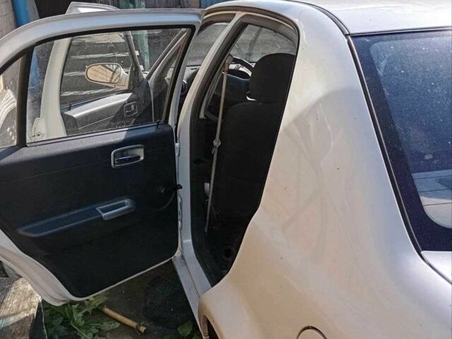 Білий Джилі ЦК, об'ємом двигуна 1.5 л та пробігом 67 тис. км за 1999 $, фото 7 на Automoto.ua