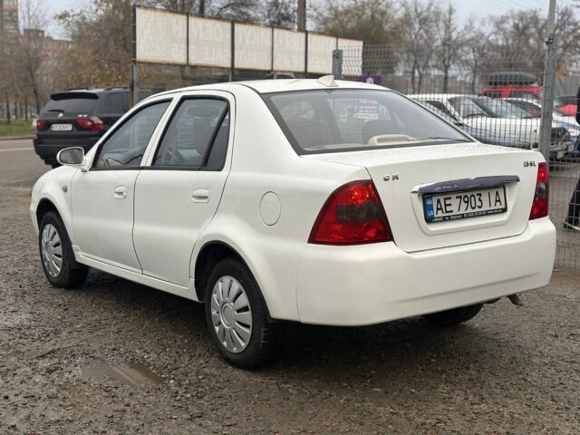 Білий Джилі ЦК, об'ємом двигуна 1.5 л та пробігом 180 тис. км за 2300 $, фото 4 на Automoto.ua