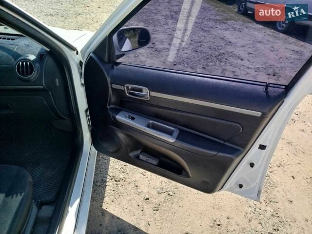 Белый Джили ЦК, объемом двигателя 1.5 л и пробегом 77 тыс. км за 2450 $, фото 14 на Automoto.ua