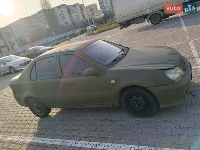 Белый Джили ЦК, объемом двигателя 1.5 л и пробегом 300 тыс. км за 950 $, фото 11 на Automoto.ua