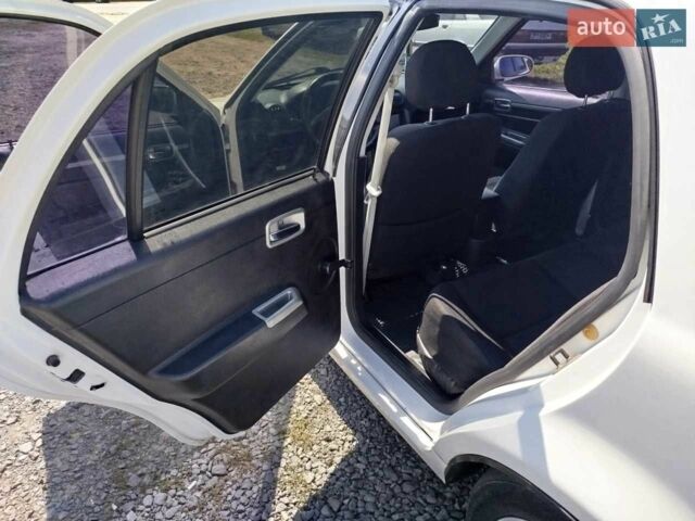 Белый Джили ЦК, объемом двигателя 1.5 л и пробегом 77 тыс. км за 2450 $, фото 9 на Automoto.ua