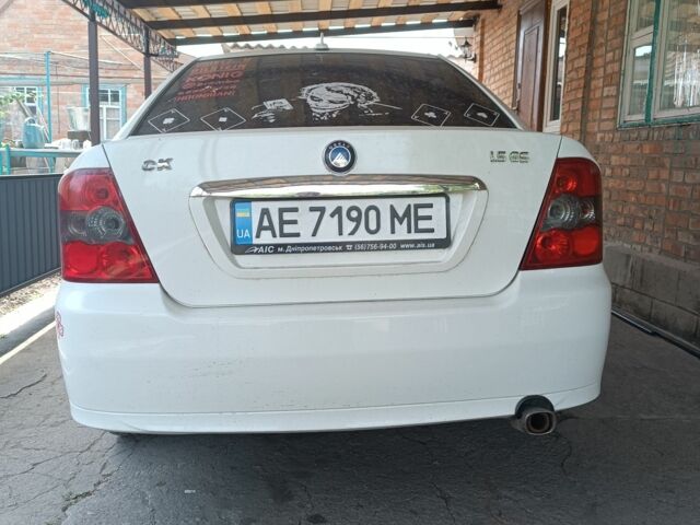 Білий Джилі ЦК, об'ємом двигуна 1.5 л та пробігом 90 тис. км за 2700 $, фото 2 на Automoto.ua