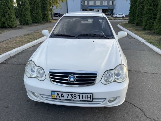 Белый Джили ЦК, объемом двигателя 1.5 л и пробегом 120 тыс. км за 2300 $, фото 1 на Automoto.ua