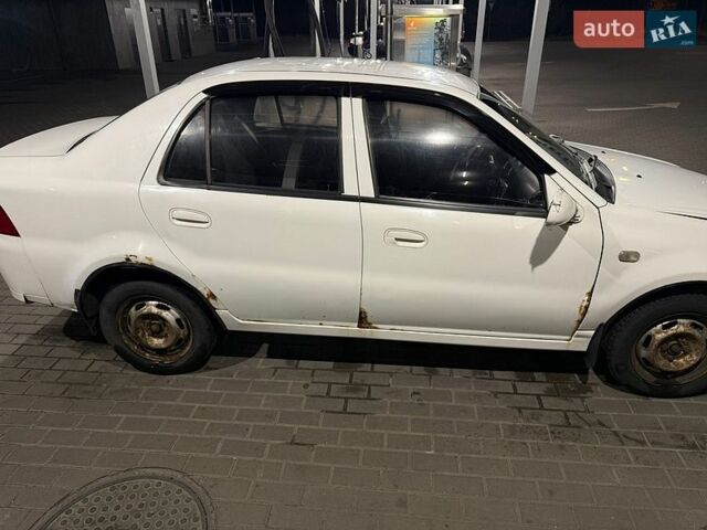 Белый Джили ЦК, объемом двигателя 1.5 л и пробегом 186 тыс. км за 1000 $, фото 15 на Automoto.ua